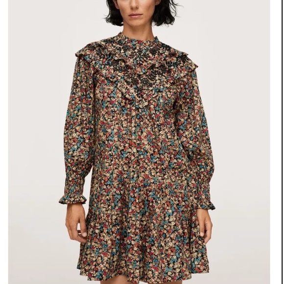 Mango Dresses & Skirts - 💌 MANGO Embroidered Printed Dress